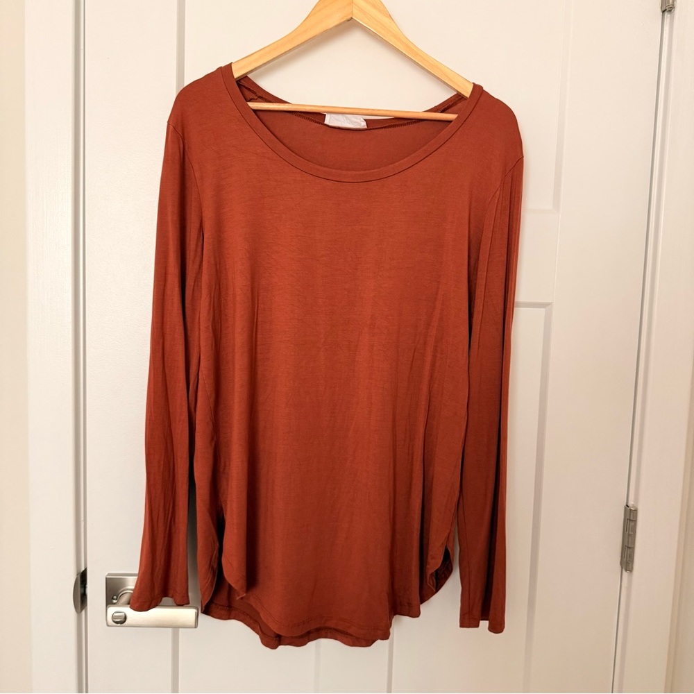 CJ's favorite scoop neck long sleeve